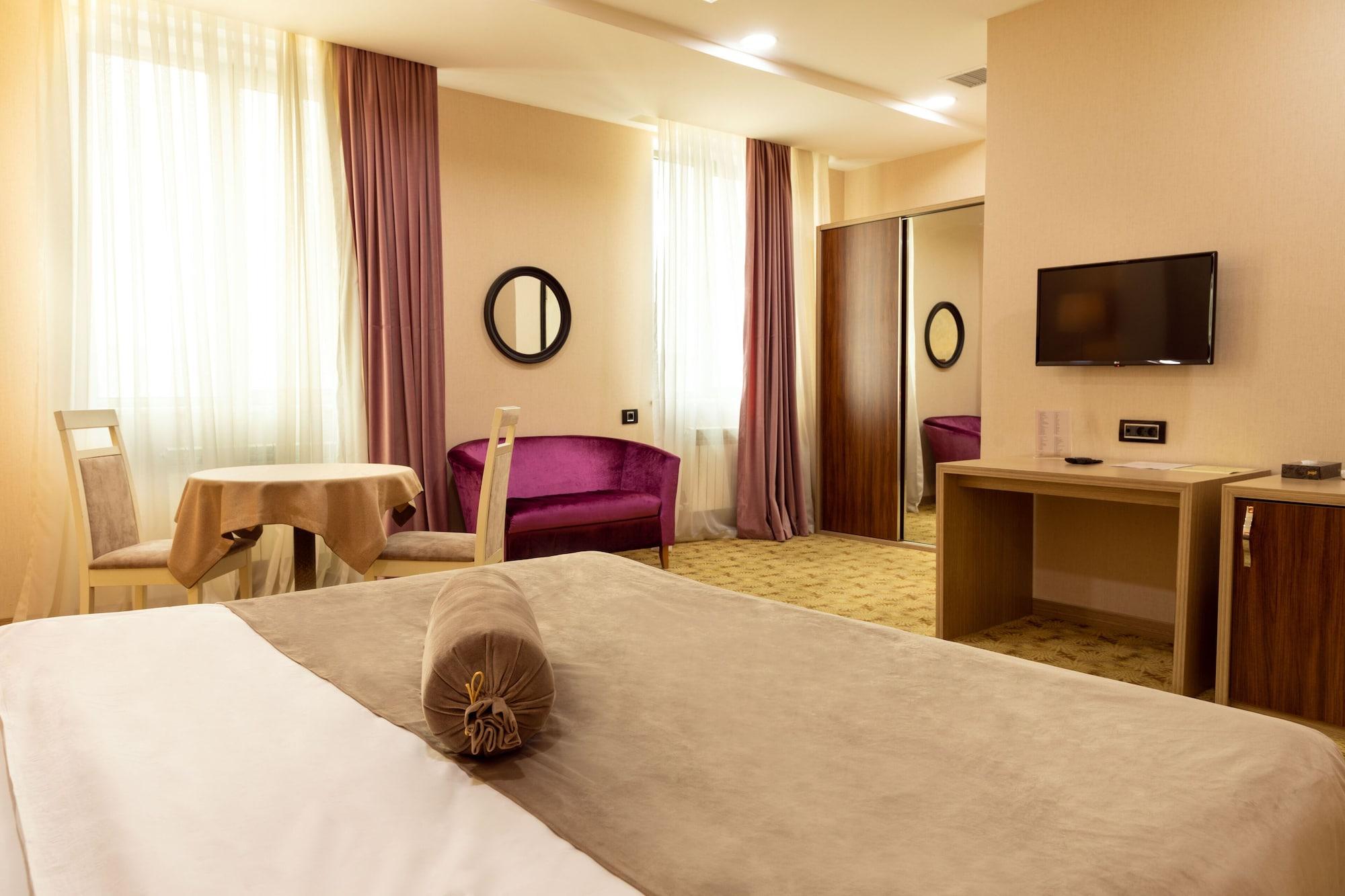 West Shine Hotel Baku Bagian luar foto