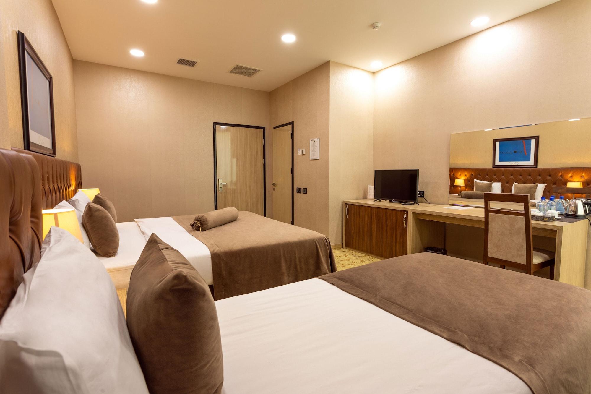 West Shine Hotel Baku Bagian luar foto