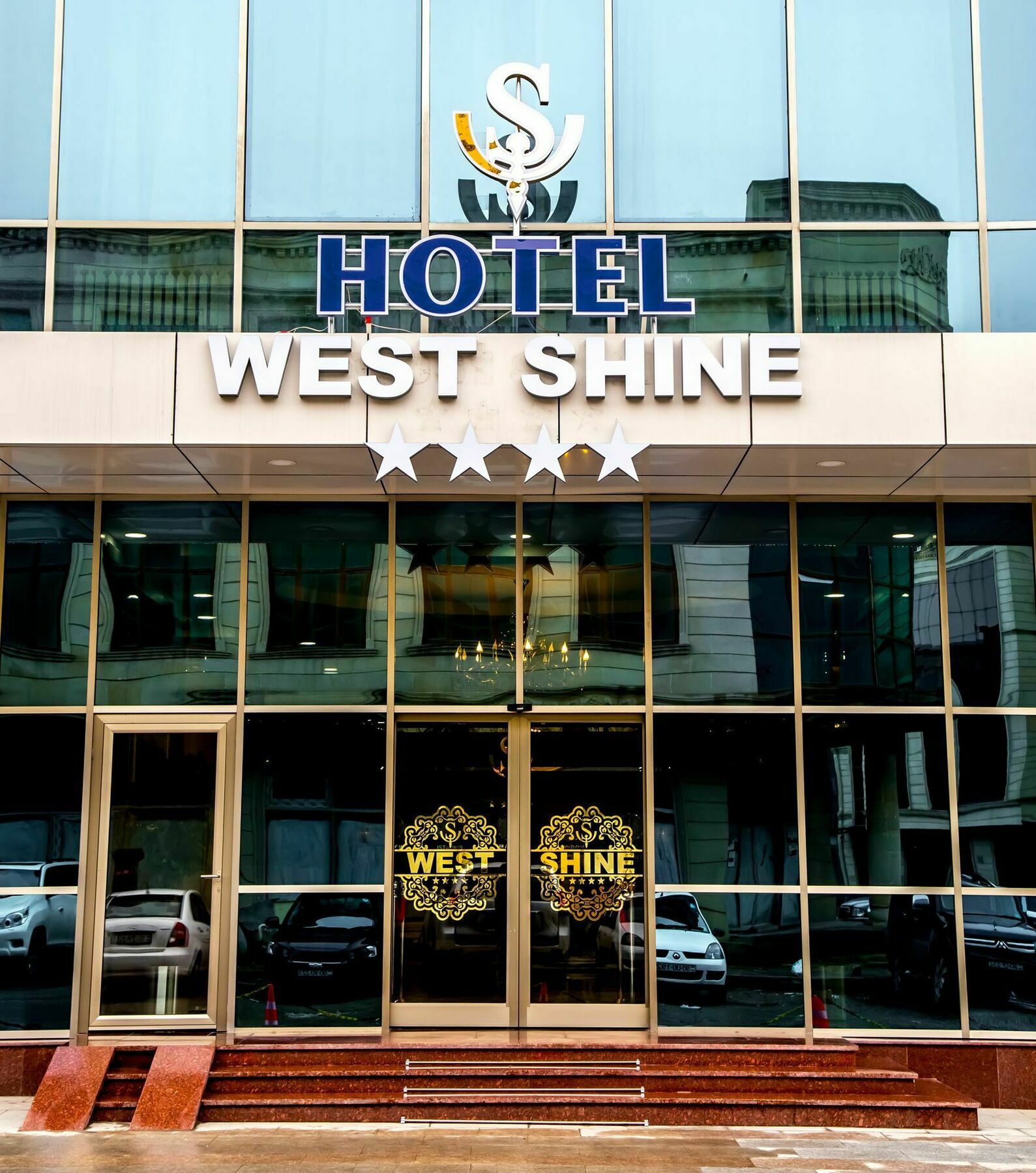 West Shine Hotel Baku Bagian luar foto